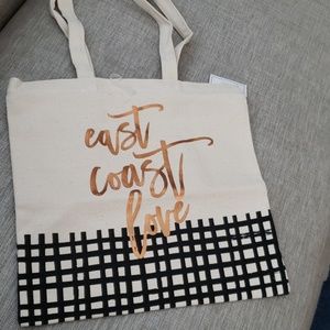 Tote bag